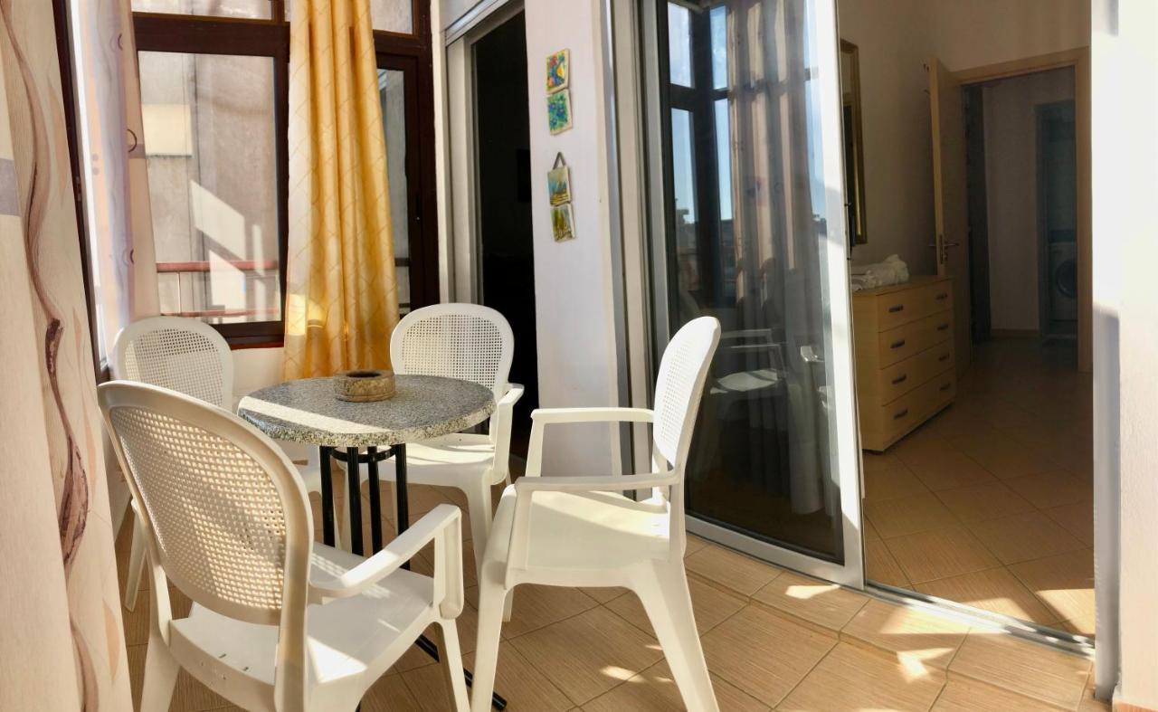 Beach Apartments Драч Екстериор снимка