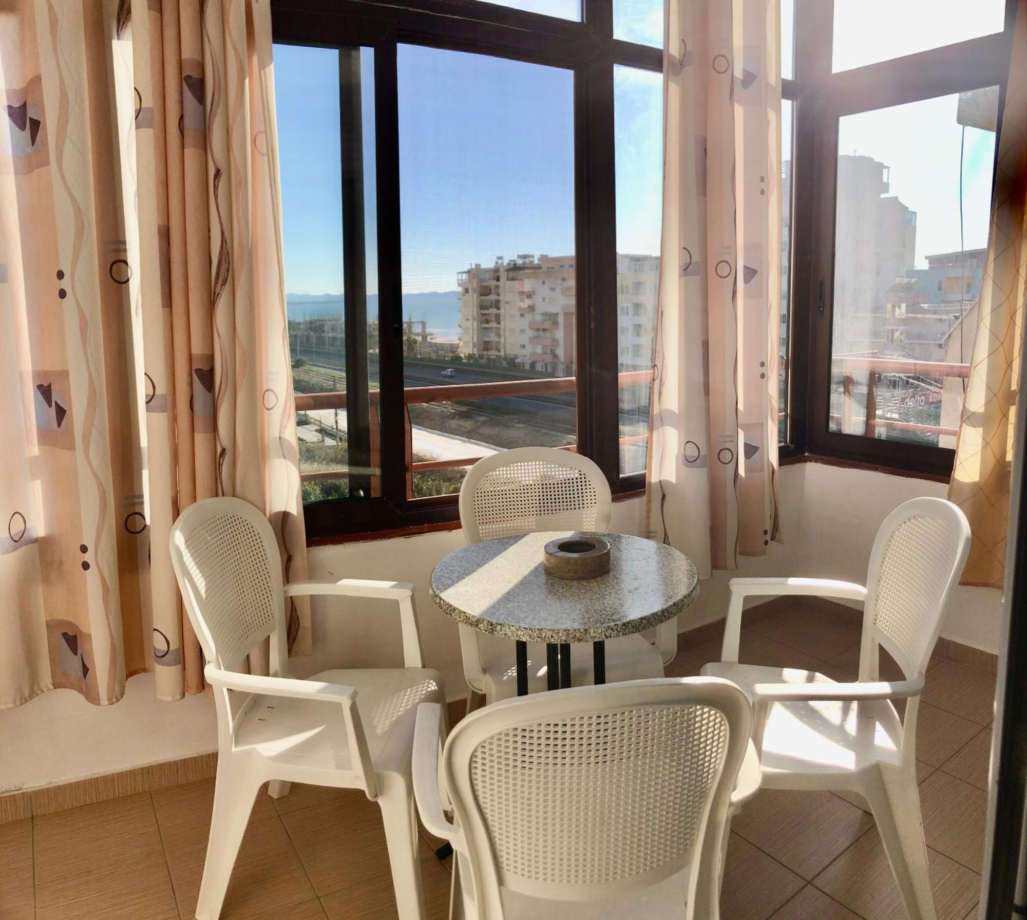 Beach Apartments Драч Екстериор снимка