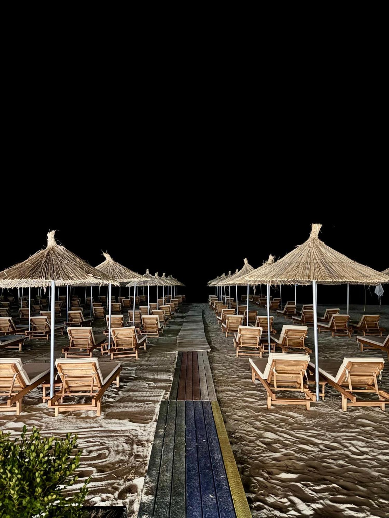 Beach Apartments Драч Екстериор снимка